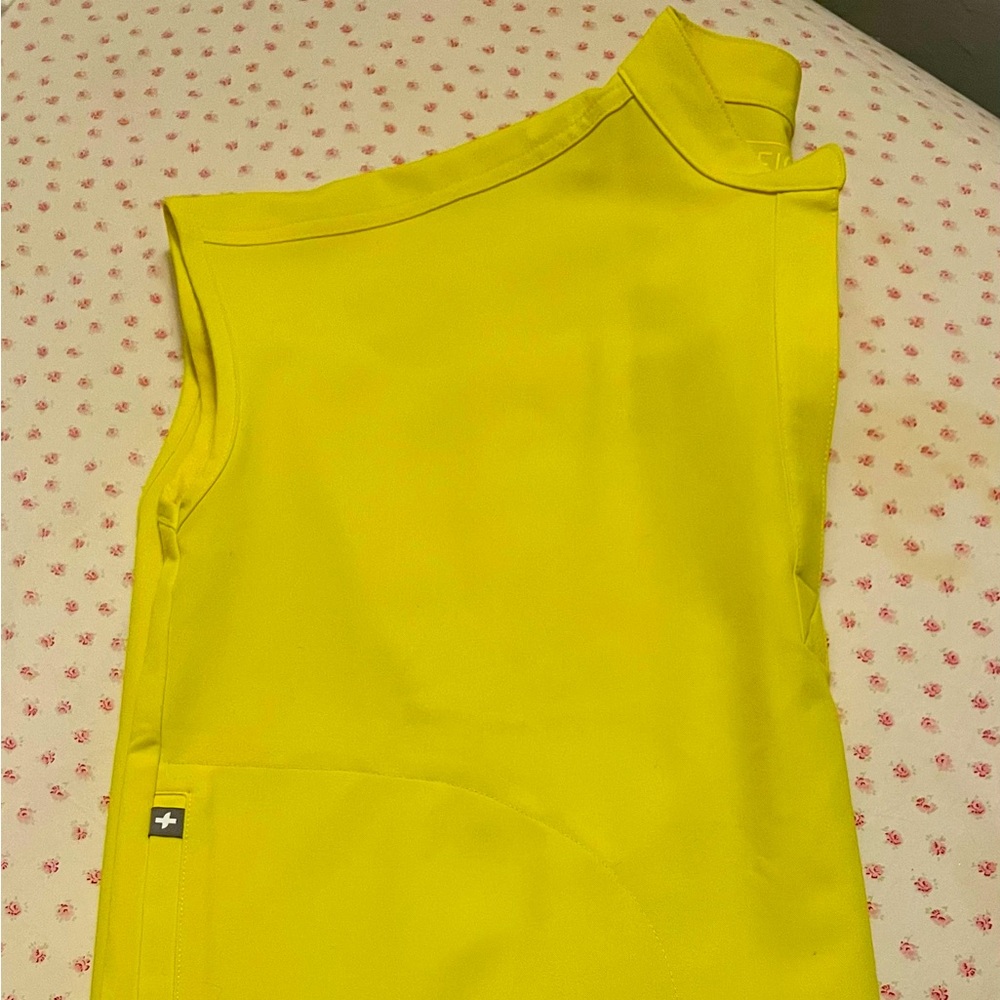 Figs Lifesaver Yellow Rafaela size XS